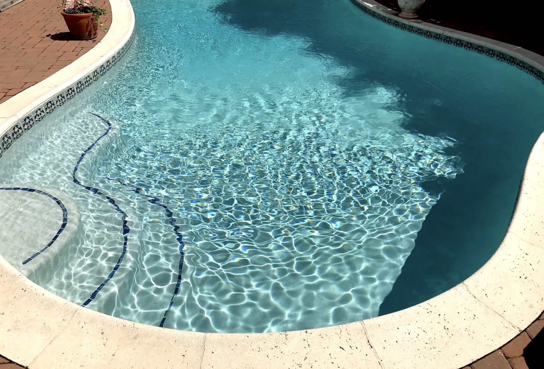 Pool construction project - New Orleans pool builder, in the New Orleans and Metairie area